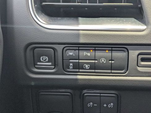 Used 2023 Chevrolet Tahoe RST w/ Luxury Package RWD image 31