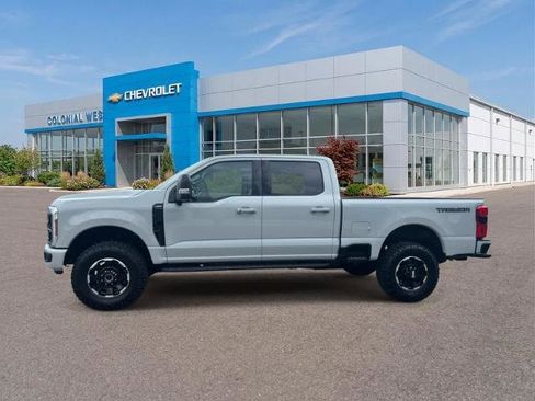 Used 2026 Ford F250 Lariat w/ Tremor Off-Road Package AWD/4WD image 1