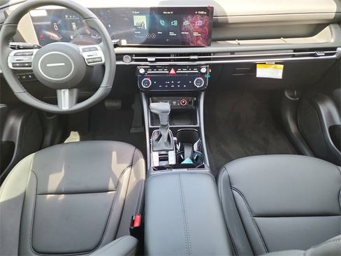 New 2025 Hyundai Tucson XRT image 10