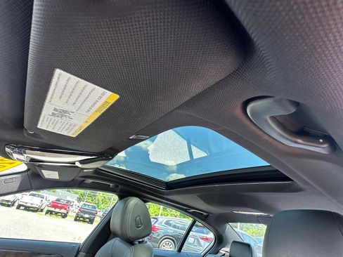Used 2018 BMW 540i xDrive AWD/4WD image 18