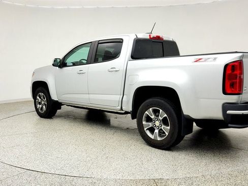 Used 2019 Chevrolet Colorado Z71 AWD/4WD image 7