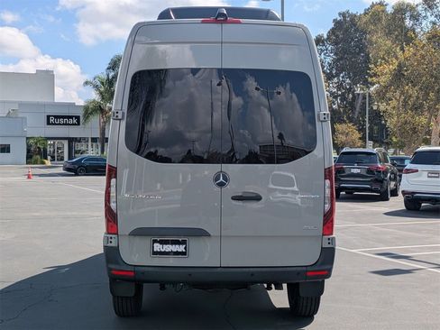New 2025 Mercedes-Benz Sprinter 2500 image 3