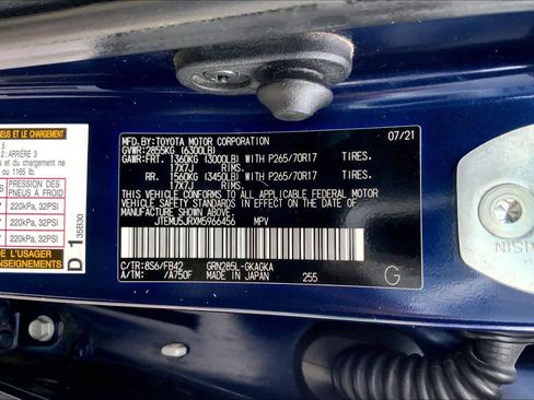 Used 2021 Toyota 4Runner SR5 image 36