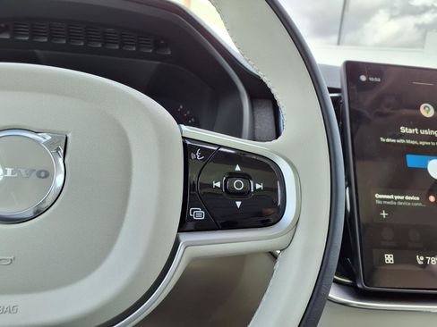 New 2026 Volvo XC90 B6 Ultra w/ Lounge Package image 17