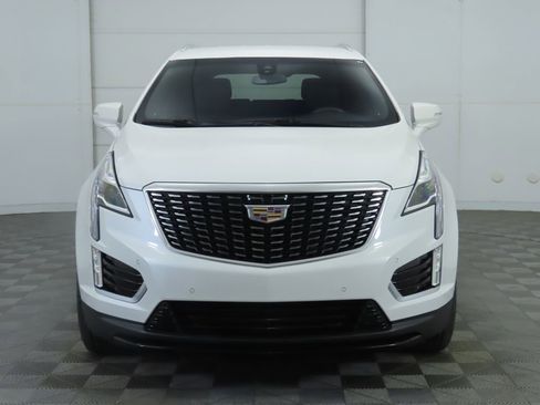 Used 2021 Cadillac XT5 Luxury image 2