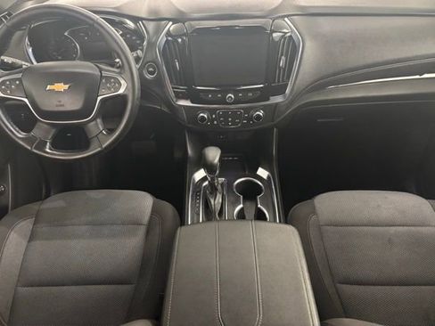 Used 2023 Chevrolet Traverse LT FWD image 26