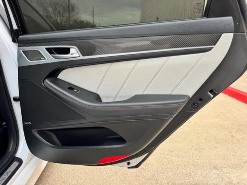 Used 2018 Genesis G80 3.3T Sport image 17