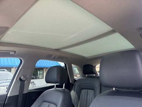 Used 2018 Audi Q5 2.0T Premium Plus w/ Premium Plus Package AWD/4WD image 31