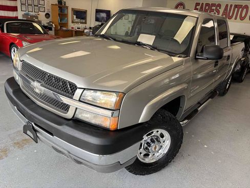 Used 2003 Chevrolet Silverado 2500 LS RWD image 9