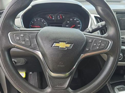 Used 2019 Chevrolet Equinox LS AWD/4WD image 14