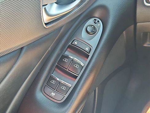 Used 2015 INFINITI Q50 Premium w/ Navigation Package RWD image 18