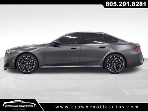 Used 2026 BMW M5 w/ Executive Package AWD/4WD image 4