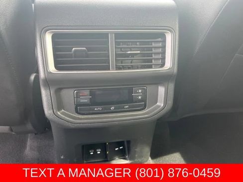 Used 2024 Volkswagen Atlas SE AWD/4WD image 20