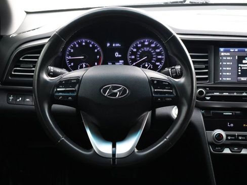 Used 2019 Hyundai Elantra Limited w/ Cargo Package image 13