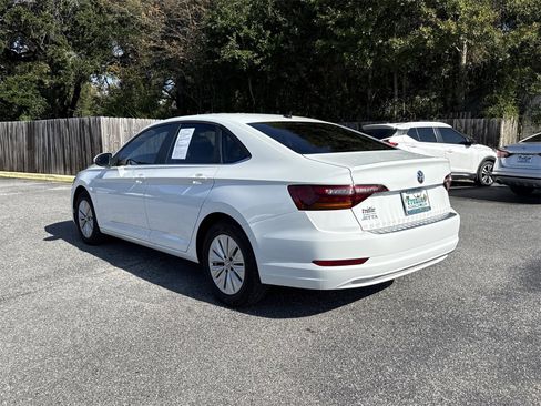 Used 2019 Volkswagen Jetta S w/ Driver Assistance Package image 3