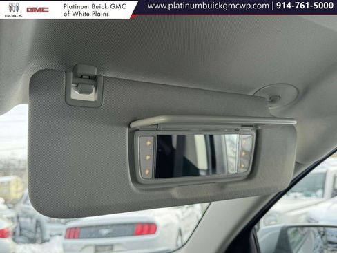 Used 2023 GMC Terrain Denali image 30