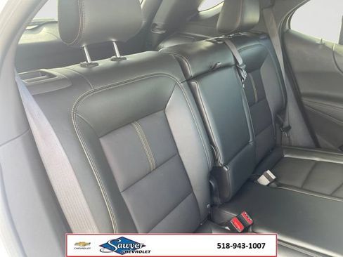 Used 2024 Chevrolet Equinox Premier AWD/4WD image 17