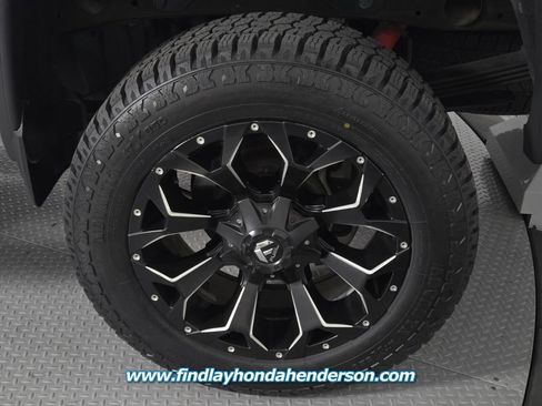 Used 2018 GMC Sierra 2500 Denali AWD/4WD image 10