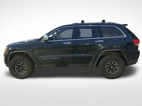 Used 2020 Jeep Grand Cherokee Limited w/ Luxury Group II image 2