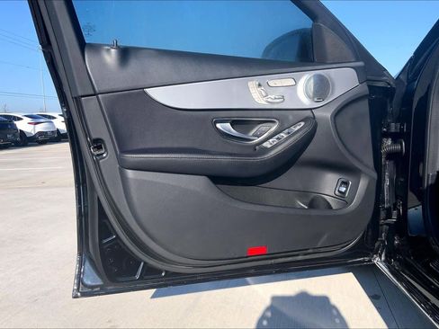 Used 2018 Mercedes-Benz C 300 C 300 image 19
