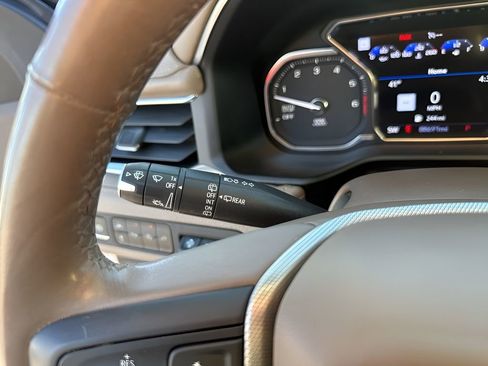 Used 2021 GMC Yukon XL Denali image 33