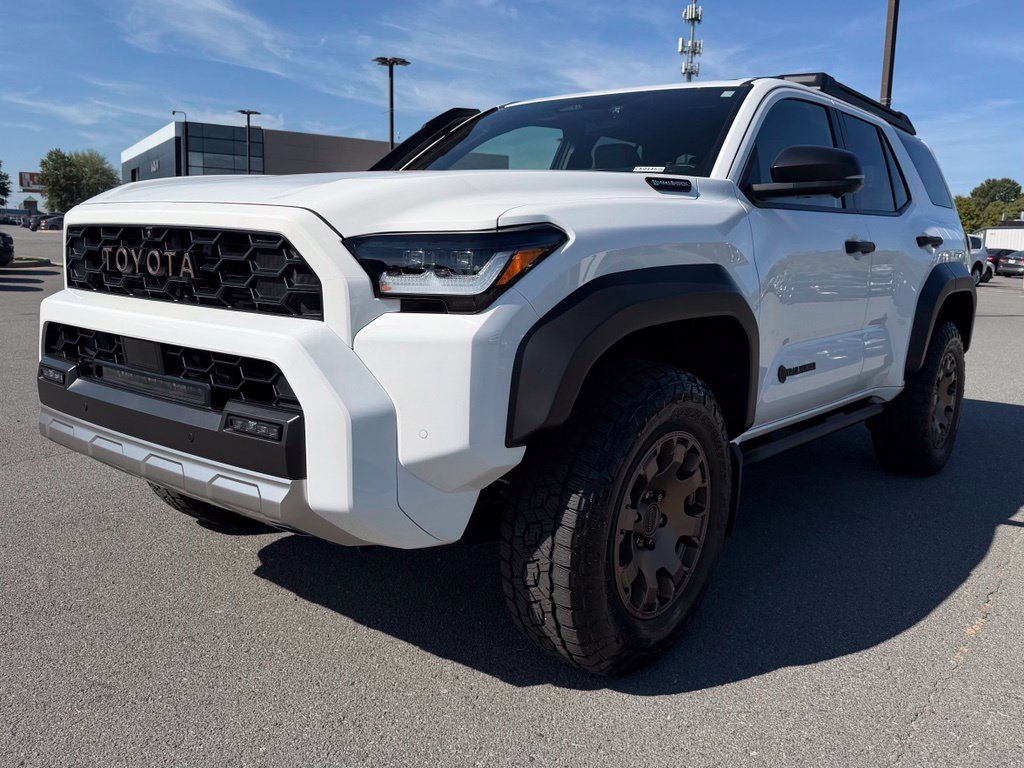 Used 2025 Toyota 4Runner Trailhunter AWD/4WD image 3