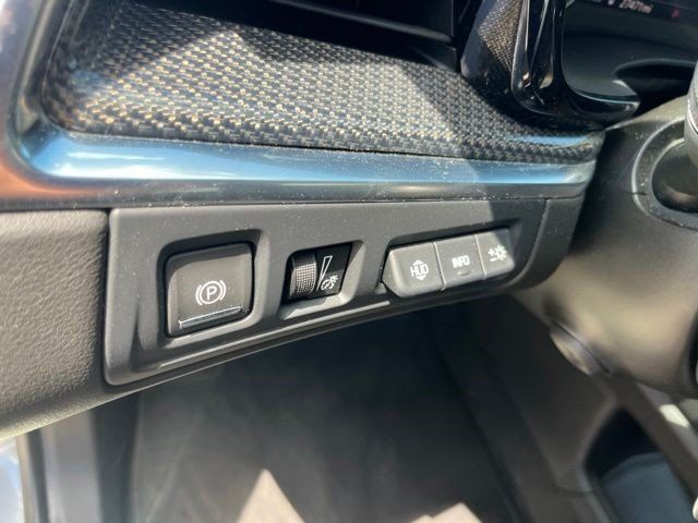 Certified 2024 Cadillac XT5 Sportv w/ Technology Package AWD/4WD image 17