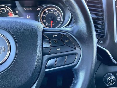 Used 2021 Jeep Cherokee Trailhawk w/ Trailer Tow Group image 21