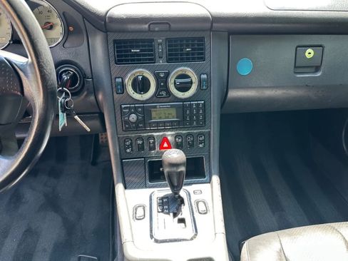 Used 2000 Mercedes-Benz SLK 230 image 14