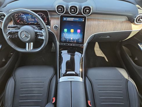 Certified 2025 Mercedes-Benz GLC 300 4MATIC image 25