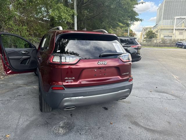 Used 2019 Jeep Cherokee Limited w/ Technology Group AWD/4WD image 35
