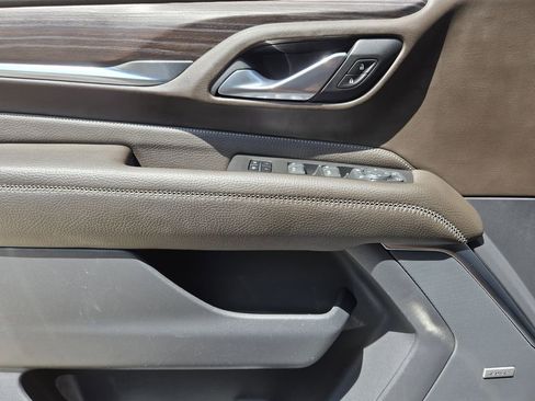 Used 2021 GMC Yukon XL Denali w/ Denali Ultimate Package RWD image 25