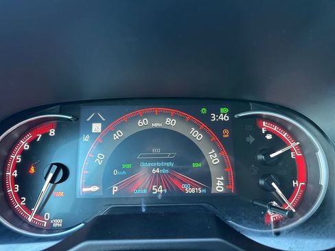 Used 2024 Toyota RAV4 XLE image 10