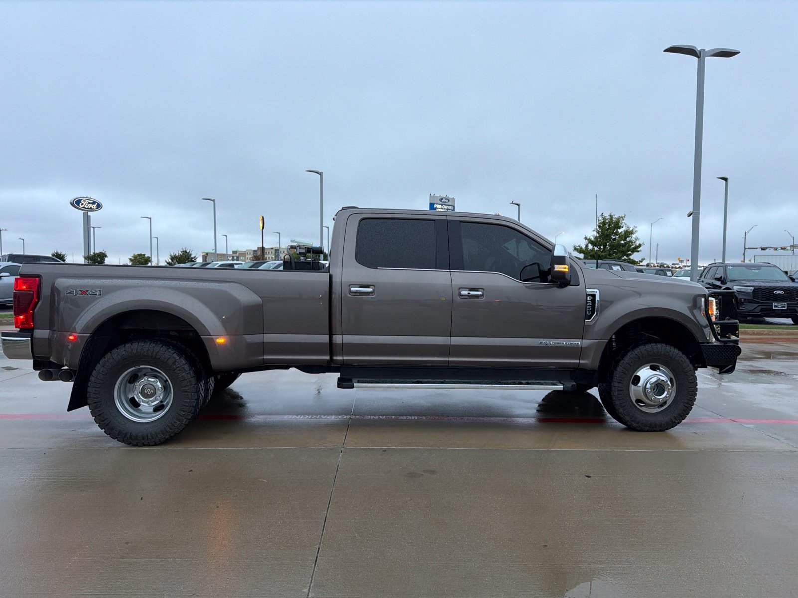 Used 2022 Ford F350 King Ranch w/ Chrome Package AWD/4WD image 9