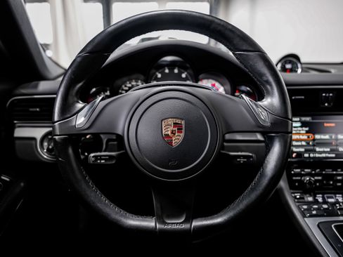 Used 2014 Porsche 911 Carrera image 10