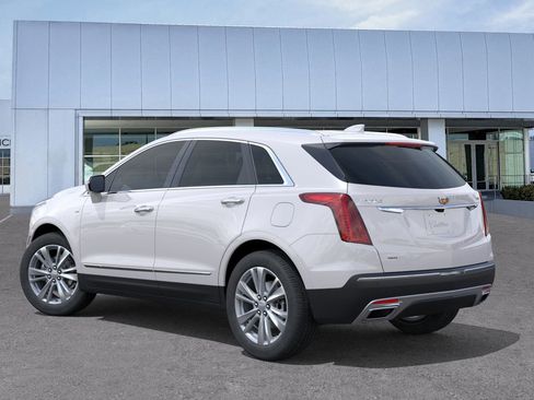 New 2026 Cadillac XT5 Premium Luxury w/ Driver Assist Package image 3