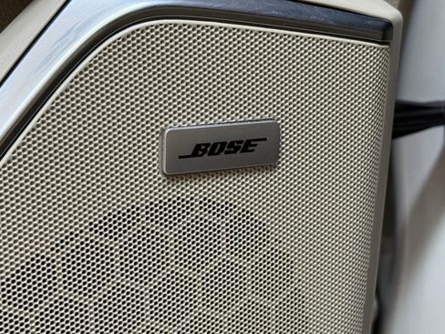 Used 2018 Cadillac Escalade Luxury image 26