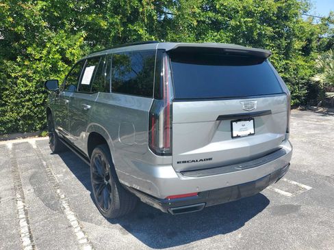 Used 2025 Cadillac Escalade Sport Platinum AWD/4WD image 3