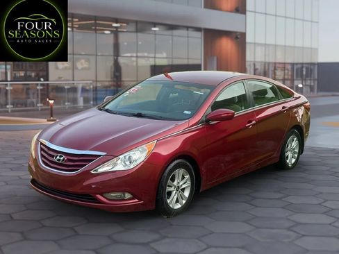 Used 2013 Hyundai Sonata GLS w/ Popular Equipment Pkg FWD image 1