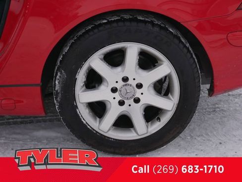 Used 2004 Mercedes-Benz SLK 230 image 39