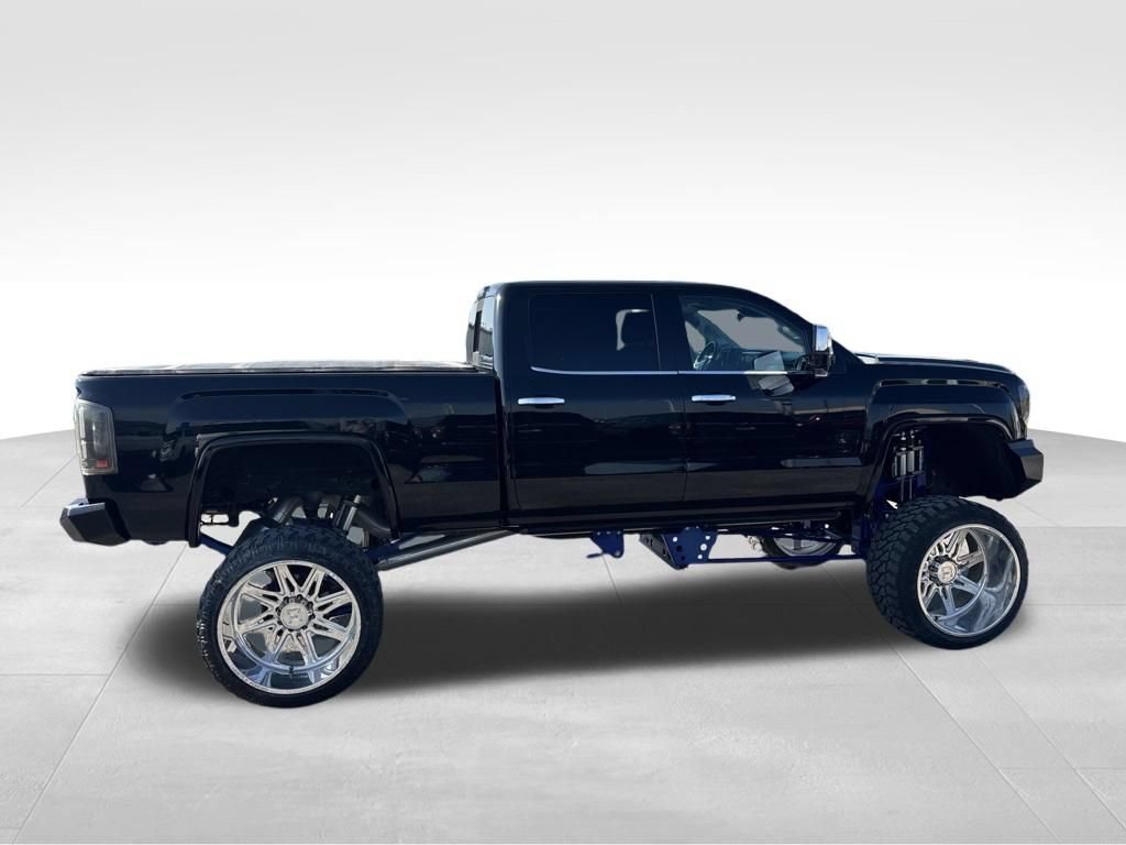 Used 2015 GMC Sierra 2500 Denali w/ Duramax Plus Package AWD/4WD image 7
