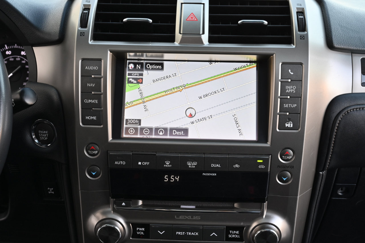 Used 2018 Lexus GX 460 w/ Navigation Package AWD/4WD image 17