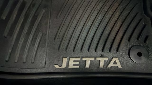 Used 2017 Volkswagen Jetta S FWD image 30