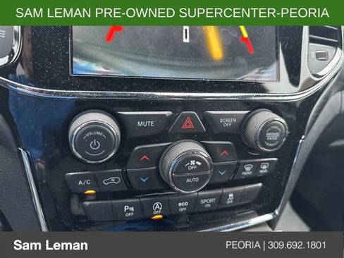 Used 2020 Jeep Grand Cherokee Altitude image 18