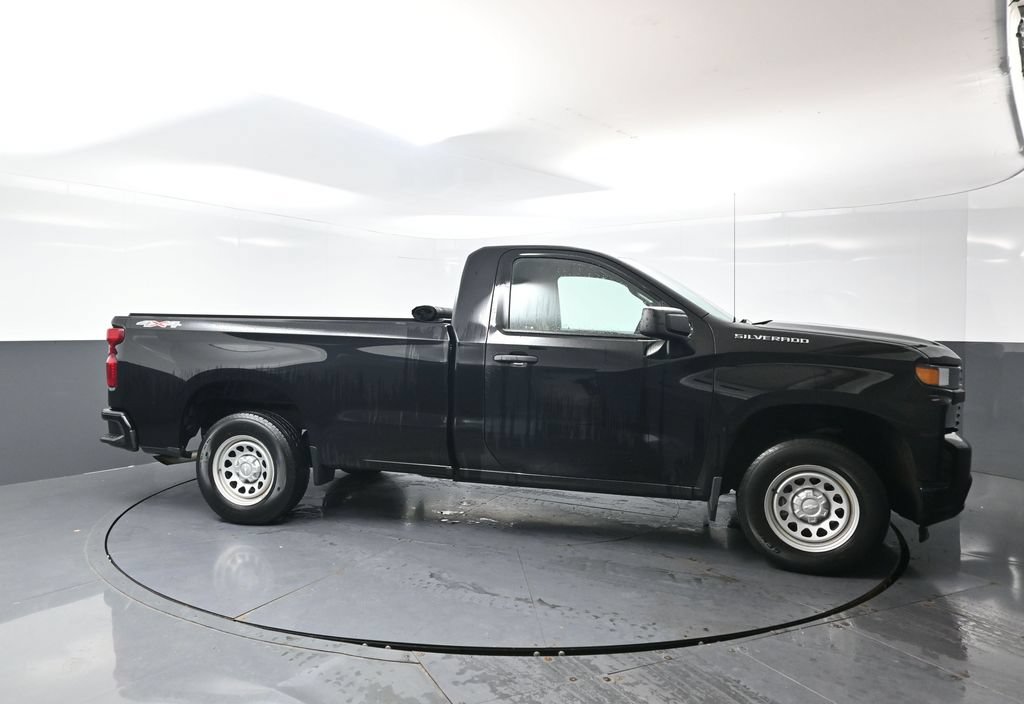 Used 2021 Chevrolet Silverado 1500 W/T w/ WT Value Package AWD/4WD image 5