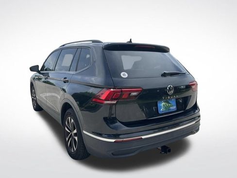 Used 2023 Volkswagen Tiguan S FWD image 5