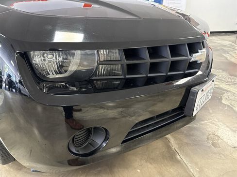 Used 2012 Chevrolet Camaro LS RWD image 13