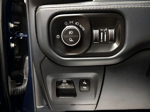 Used 2021 RAM 1500 Limited image 29