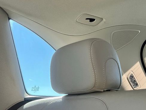 Certified 2022 Mercedes-Benz GLC 300 4MATIC image 17