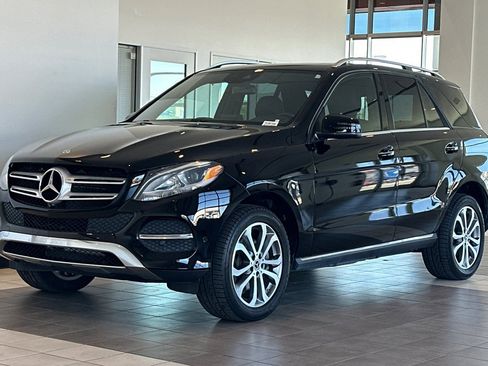 Used 2017 Mercedes-Benz GLE 350 4MATIC image 8